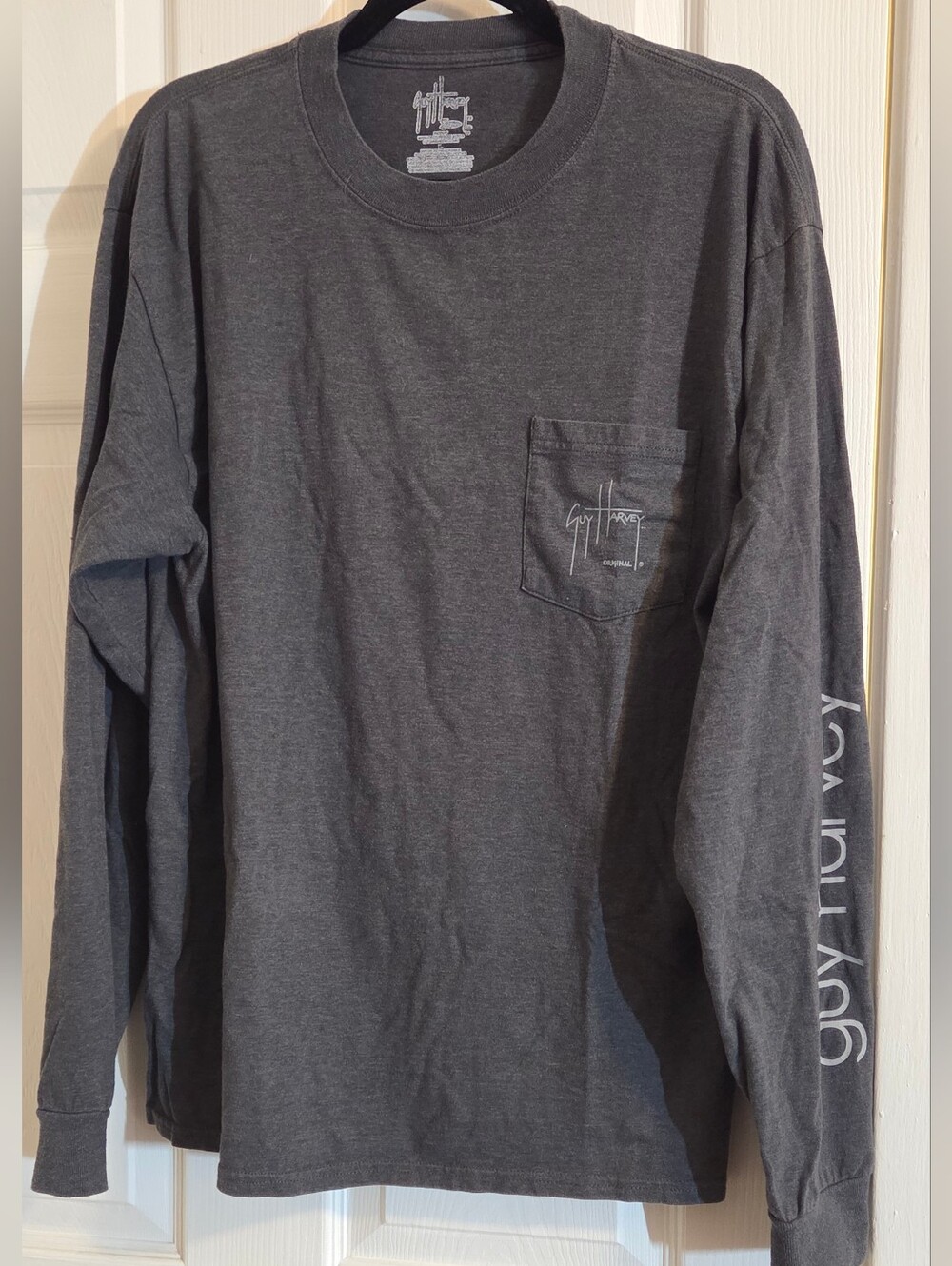 Guy Harvey Men's Long-Sleeve Pocket Tee - Charcoal